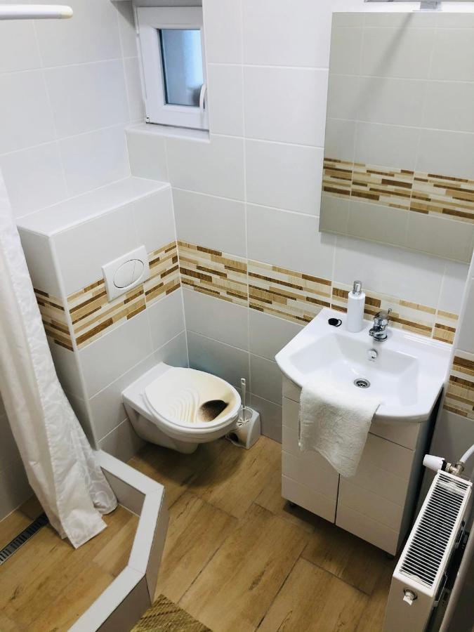 Melania Vendeghaz Hotel Balatonfokajar Exterior photo
