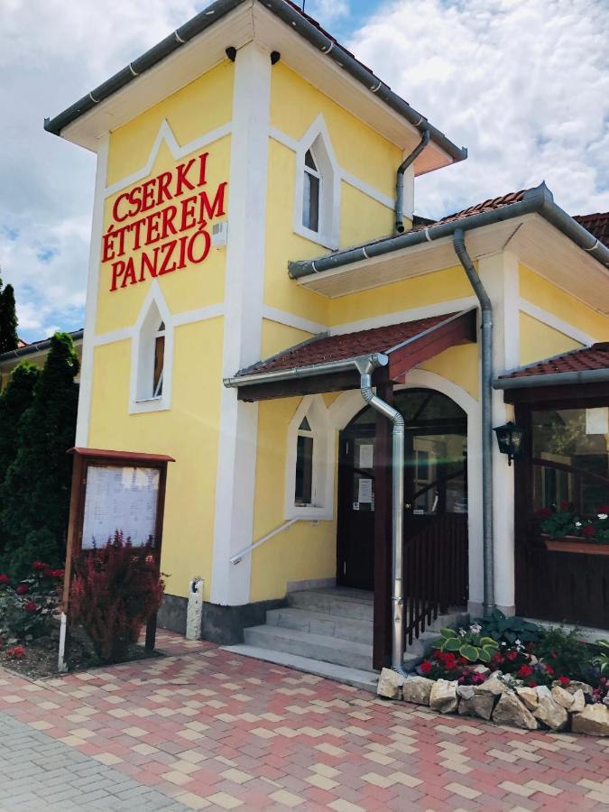 Melania Vendeghaz Hotel Balatonfokajar Exterior photo